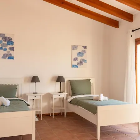 Idyllische Natur-finca Mit 12m Pool & Meerblick Porto Cristo